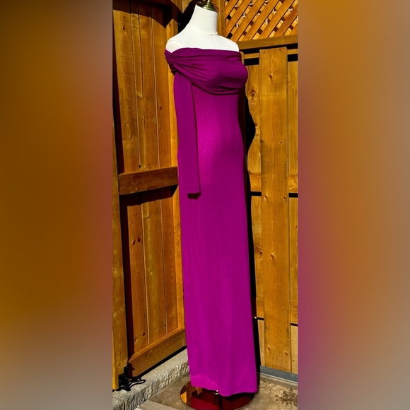 🆕 BRONX & BANCO 🧿 NWOT Monica Off-Shoulder Gown, Fuschia - Sz L - US 8 - Picture 6 of 16